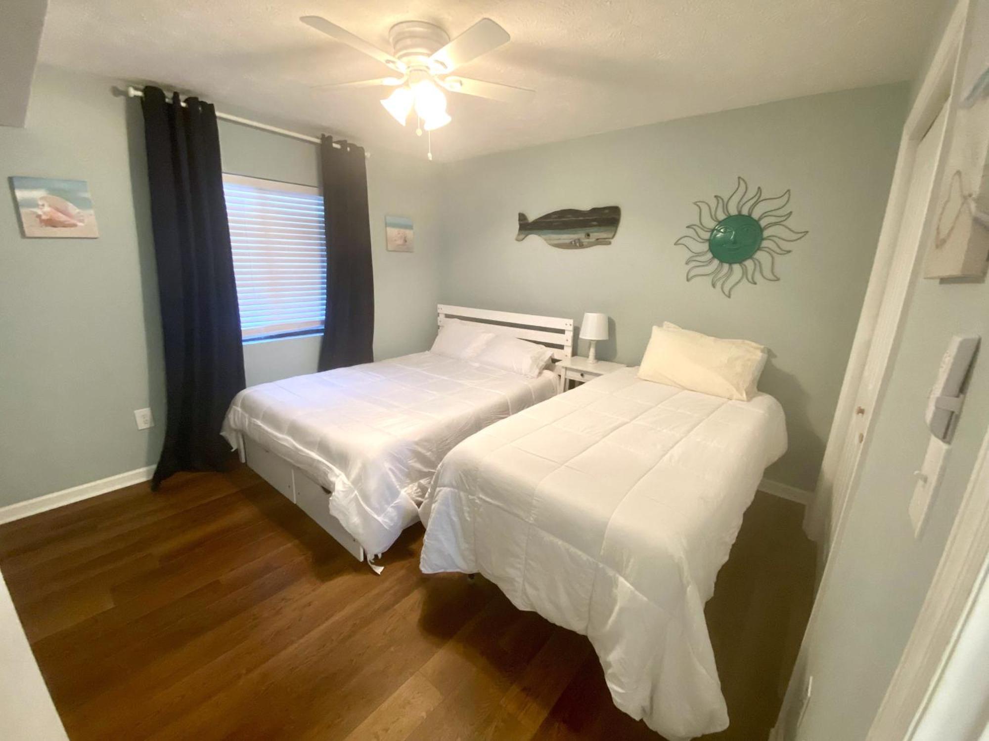 Beautiful Beachfront-Oceanfront First Floor 2Br 2Ba Condo In Cherry Grove, North Myrtle Beach! Renovated With A Fully Equipped Kitchen, 3 Separate Beds, Pool, Private Patio & Steps To The Sand! Exteriör bild